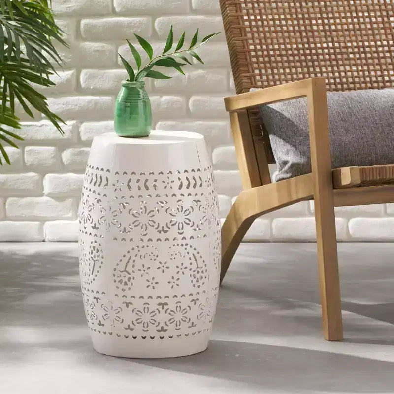 Table d'appoint sculpturale en métal, avec découpes en dentelle, pour patio, jardin, salon, arrière-cour, 12,25*12,25*18