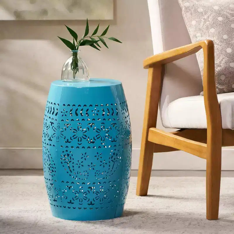 Table d'appoint sculpturale en métal, avec découpes en dentelle, pour patio, jardin, salon, arrière-cour, 12,25*12,25*18
