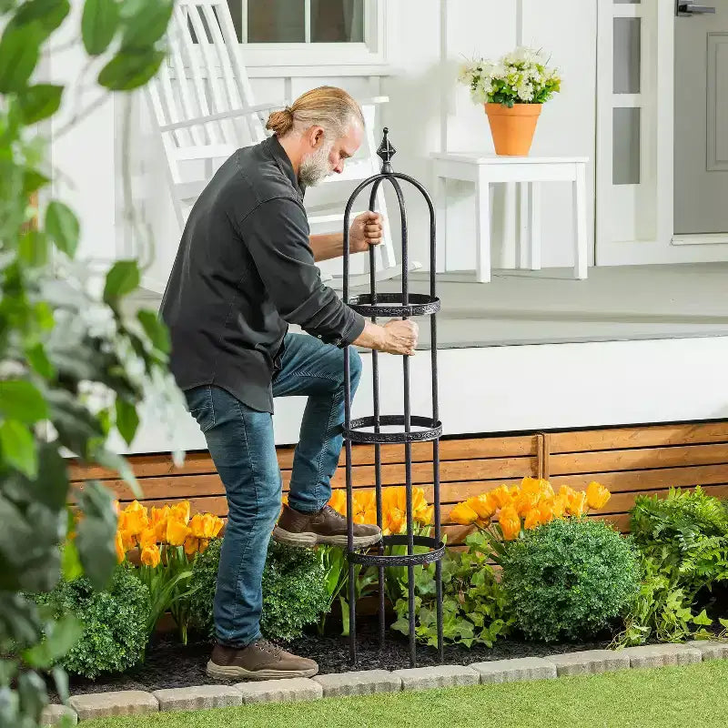 Trellis en métal obélisque de jardin Evergren pour plantes grimpantes | Treillis arche à motif floral intérieur/extérieur pour plantes en pot (5 pieds noir)